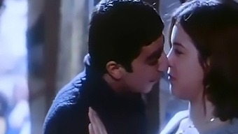 Young Arab Beauty Mona Chalabi'S Steamy 18+ Encounter