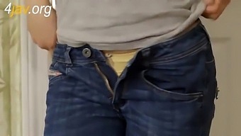 Korean Movie With Friendly Fucking