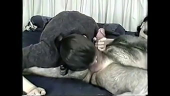 A Muslim Woman From Egypt, Turkey, Or Pakistan Gives A Blowjob In A Homemade Video