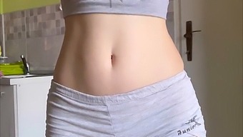 Cute Teen Uses Dildo For Self-Pleasure - Maiskii