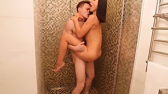 Hardcore Shower Sex With A Stunning Model