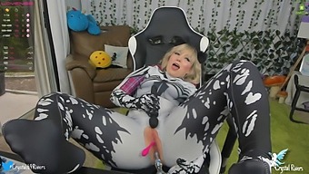 Gwen Stacy Experiences Intense Anal Penetration